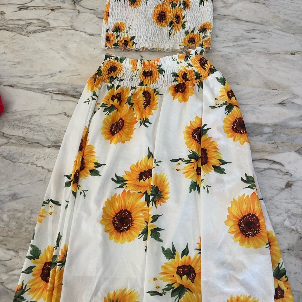 Sunflower Two-Piece Set